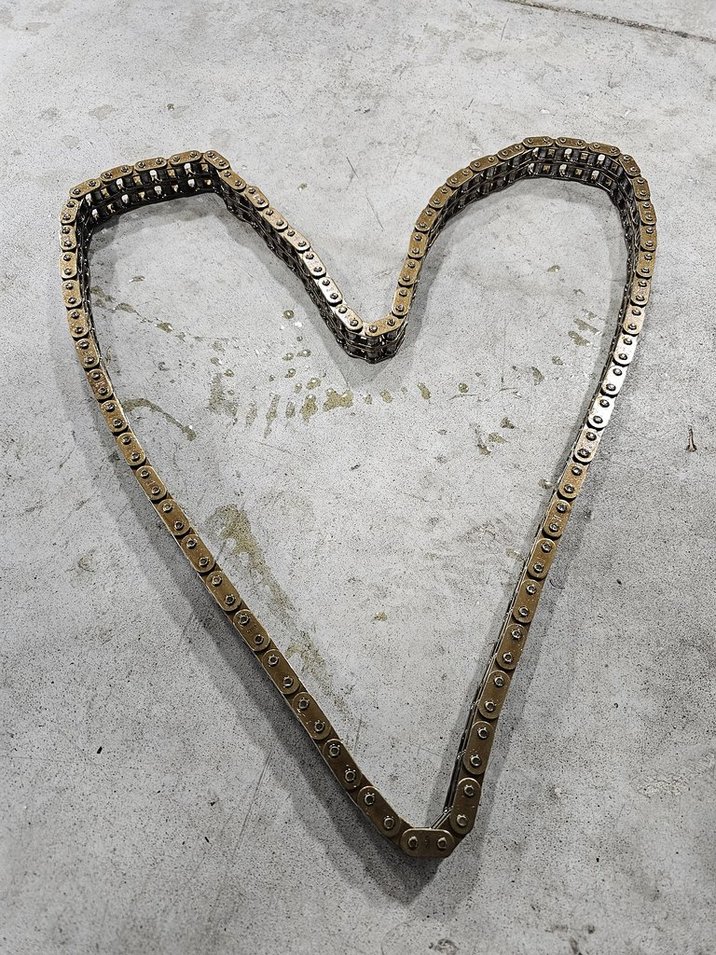 Difference Between A Timing Belt and Timing Chain